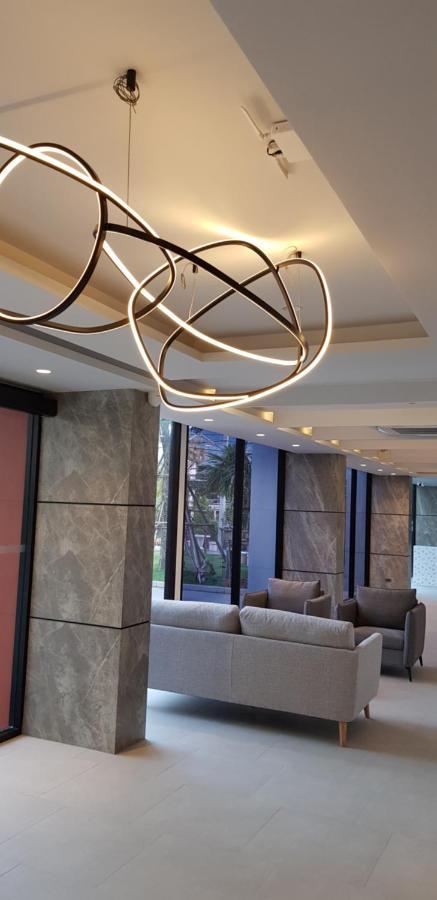 KOS Hotel Suvarnabhumi Airport -SHA Extra Plus Bangkok Exteriör bild