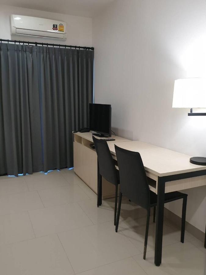 KOS Hotel Suvarnabhumi Airport -SHA Extra Plus Bangkok Exteriör bild