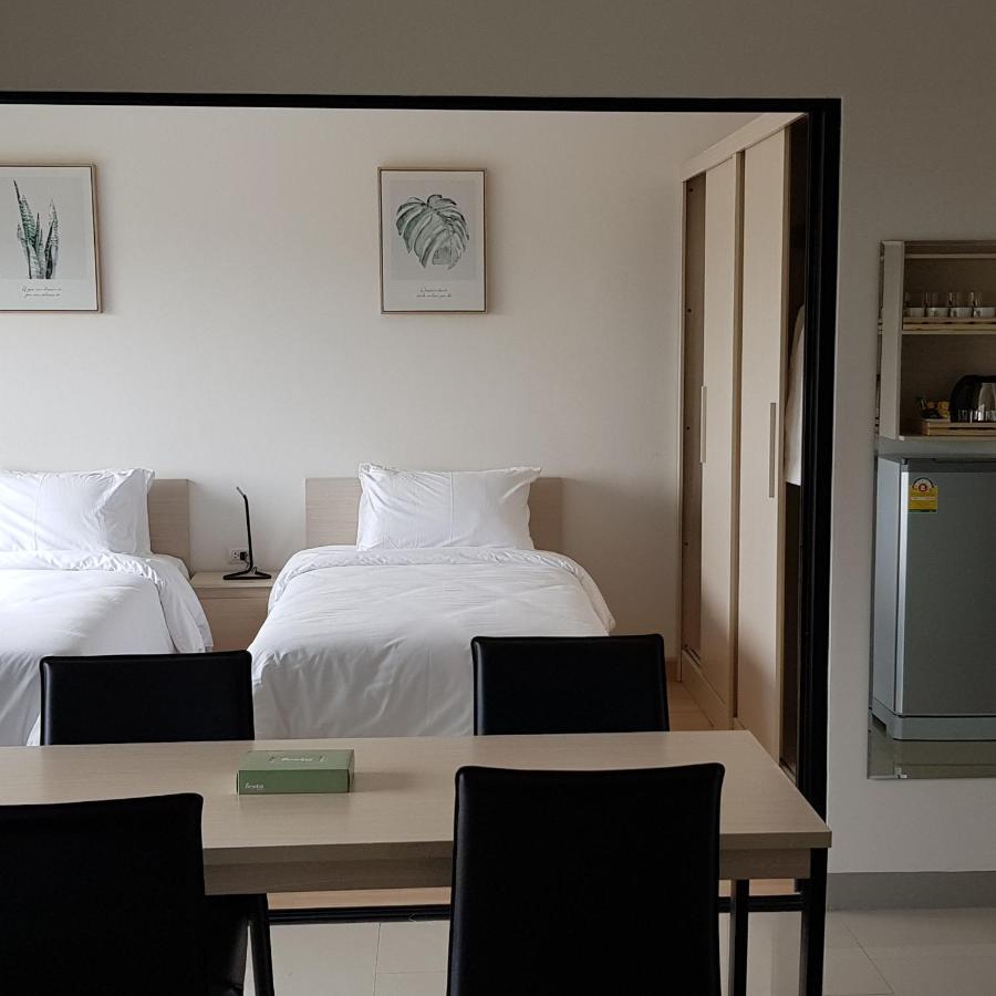 KOS Hotel Suvarnabhumi Airport -SHA Extra Plus Bangkok Exteriör bild