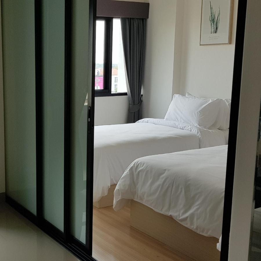 KOS Hotel Suvarnabhumi Airport -SHA Extra Plus Bangkok Exteriör bild